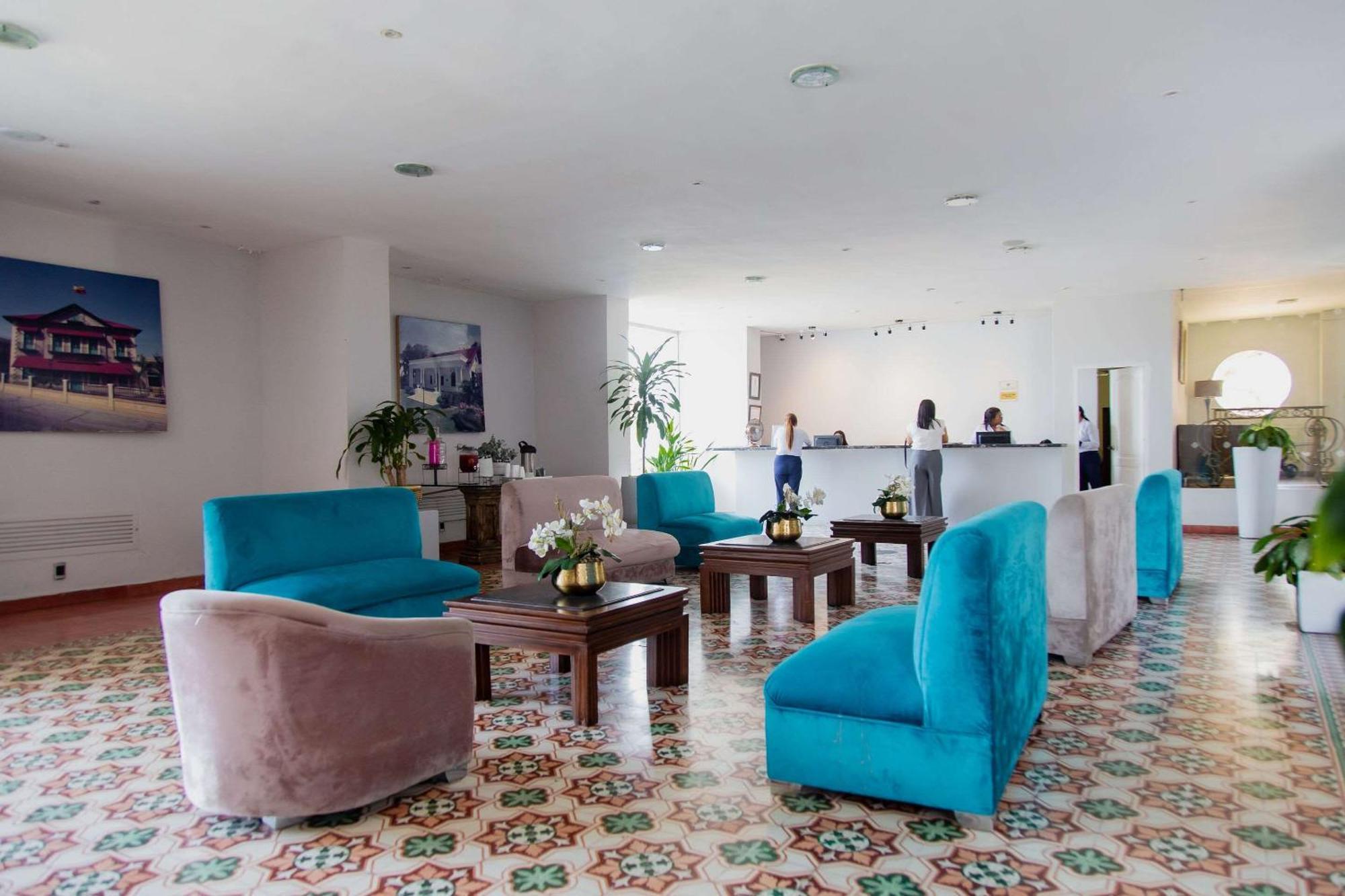 Hotel Faranda Express Puerta Del Sol Barranquilla, A Member Of Radisson Individuals Барранкилья Экстерьер фото